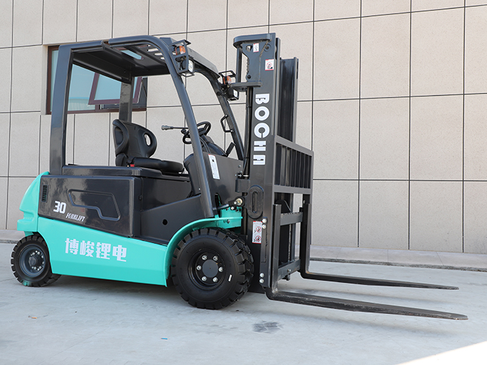 3.0T four-wheel counterbalanced lithium battery forklift